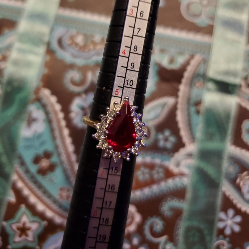 Red Ruby ring - Picture 5 of 6